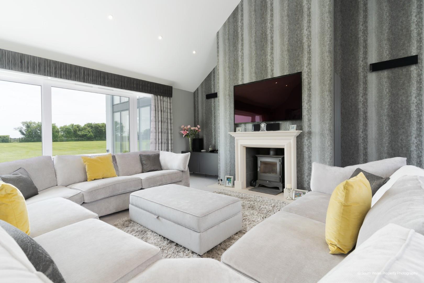 Middle Hill, Nr Llancarfan, Vale Of Glamorgan, CF62 3AD